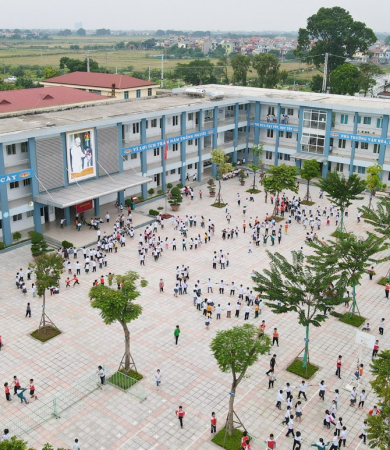 Suất ăn cho trường học